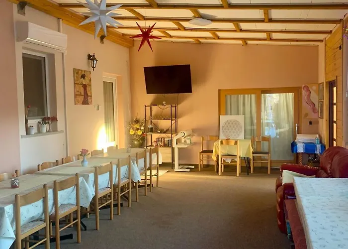 Turizem Grabrijan, Jasmina Grabrijan S.p. Adlesici